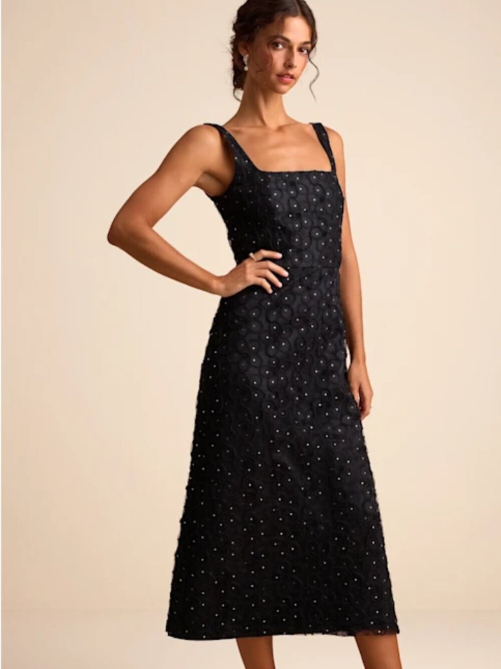 Lulus Sandrina Black Textured Sequin Square Neck Midi Dress
